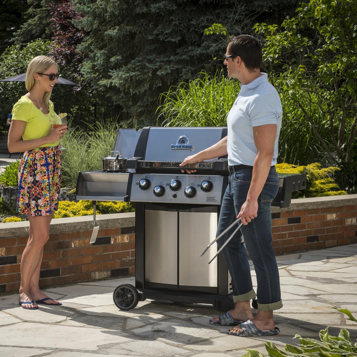Broil King Signet 90 3-Burner Freestanding Gas Grill - In Use thumbnail