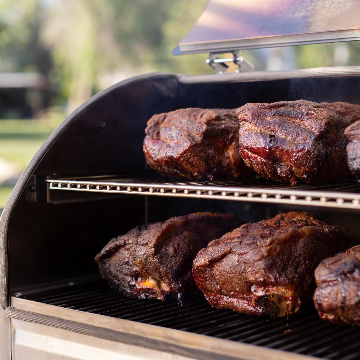 Camp Chef PG24WWSB0 Woodwind Pro WiFi 24 Inch Pellet Grill - Cooking - Detail thumbnail