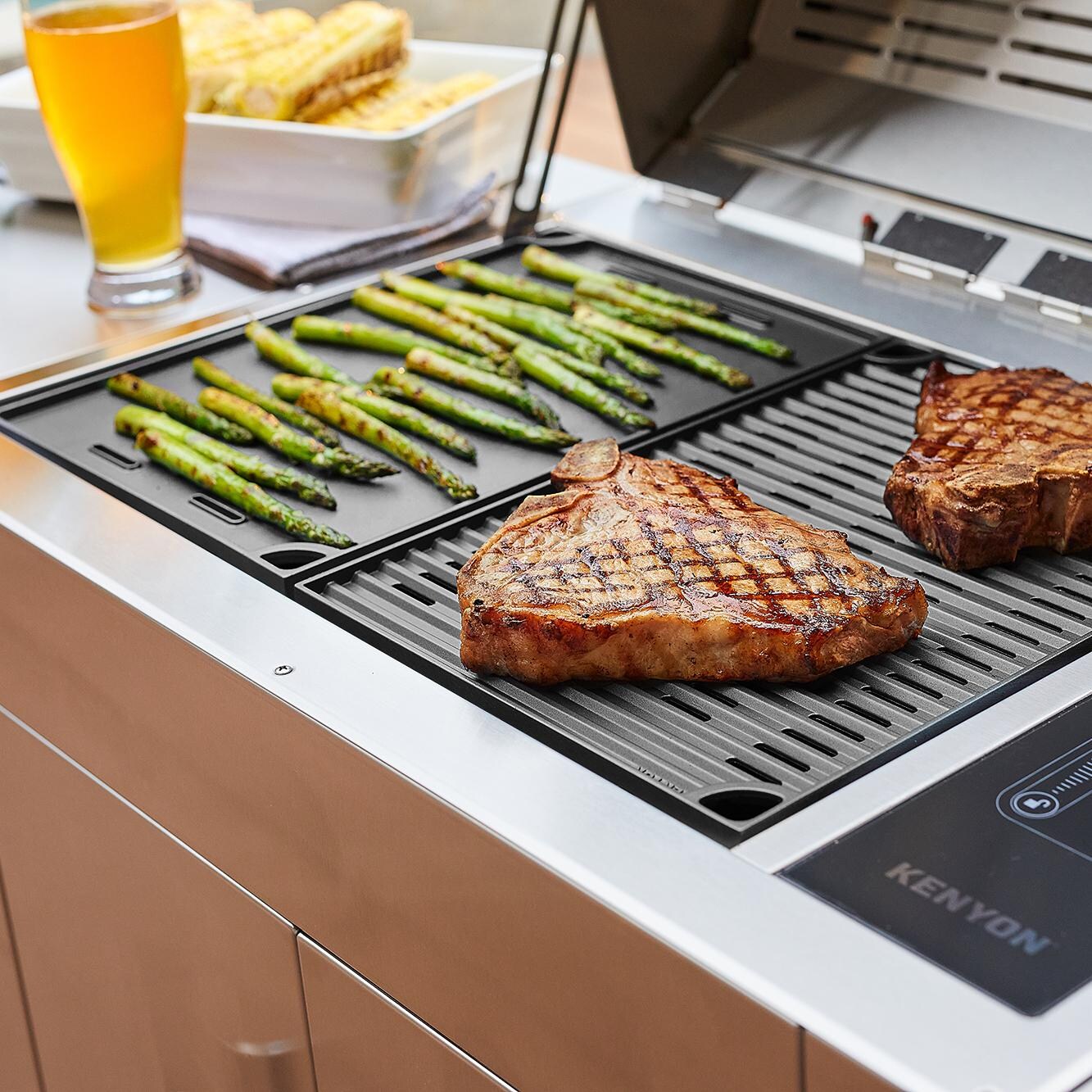 Kenyon C70426 Texan IntelliKEN Touch 3000 Watt Electric Grill - 240V - In Use thumbnail