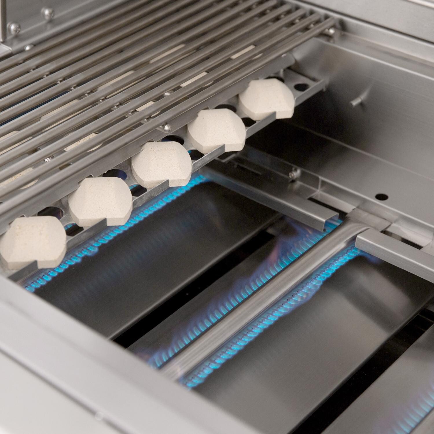 Summerset SIZ26-LP Sizzler 26-Inch 3-Burner Propane Grill - Interior View Lit thumbnail