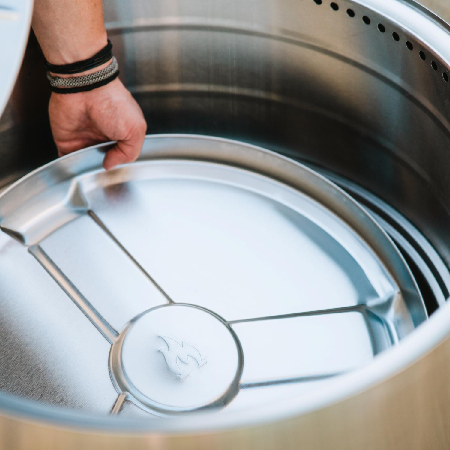 Solo Stove SSRAN-2.0 Ranger 2.0 - Removable Ash Pan thumbnail