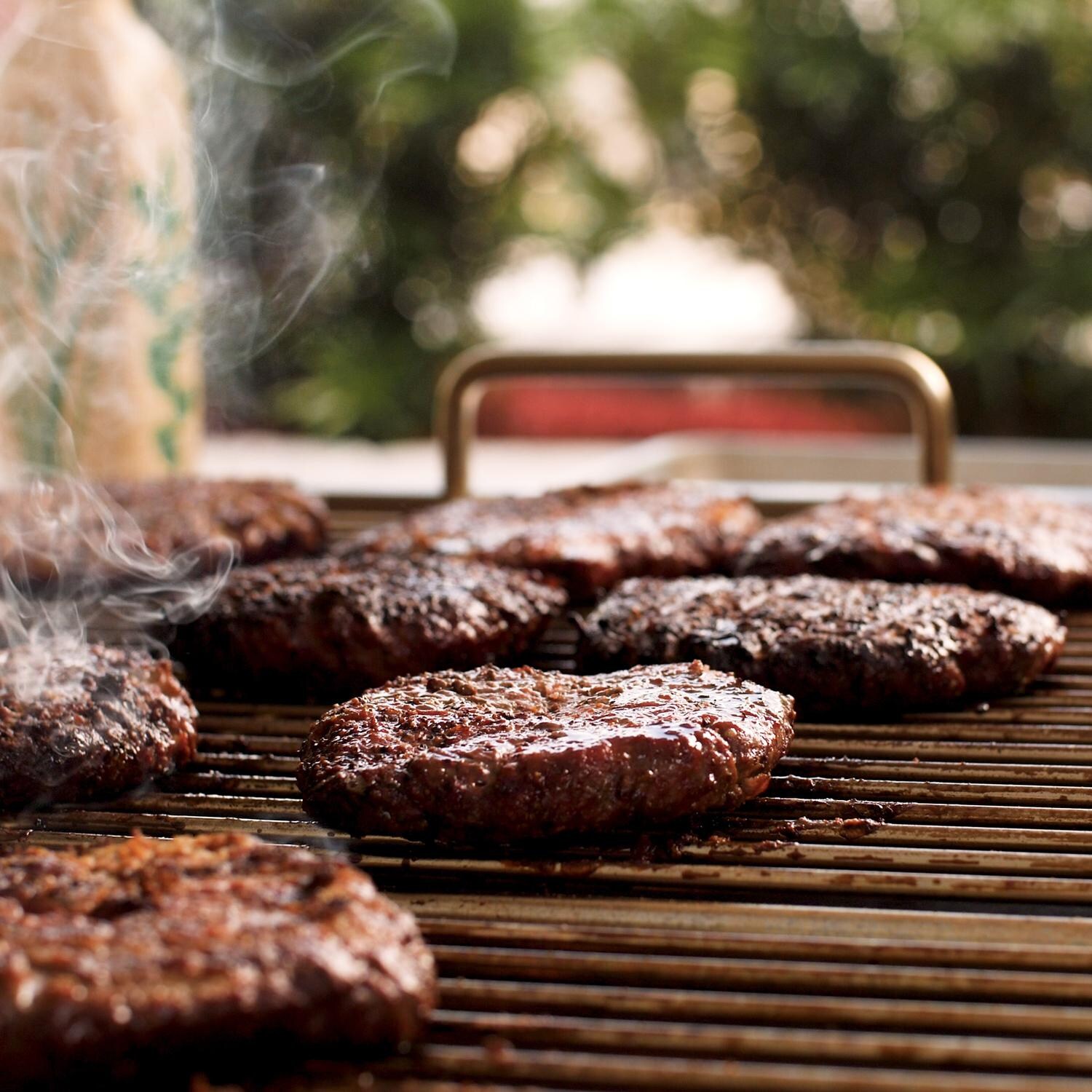 Cajun Grill Preaux PGI-900 36-Inch Built-In Stainless Steel Charcoal Grill - Grilling Burgers thumbnail