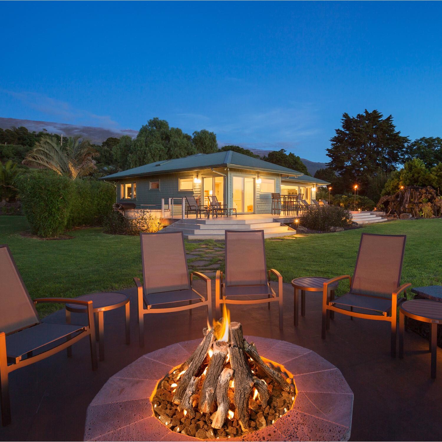 Grand Canyon 24-Inch Tee-Pee Stack - Lifestyle thumbnail