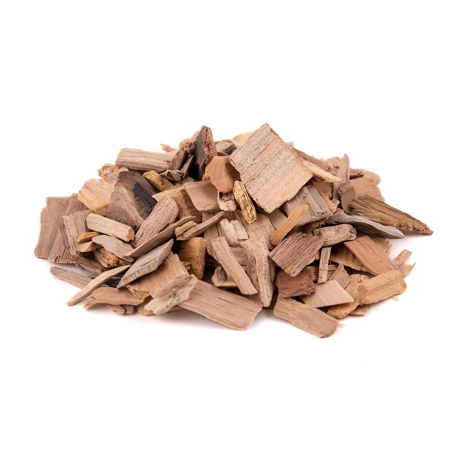 GrillPro Maple Wood Chips - 00270 - Pile - White Background thumbnail