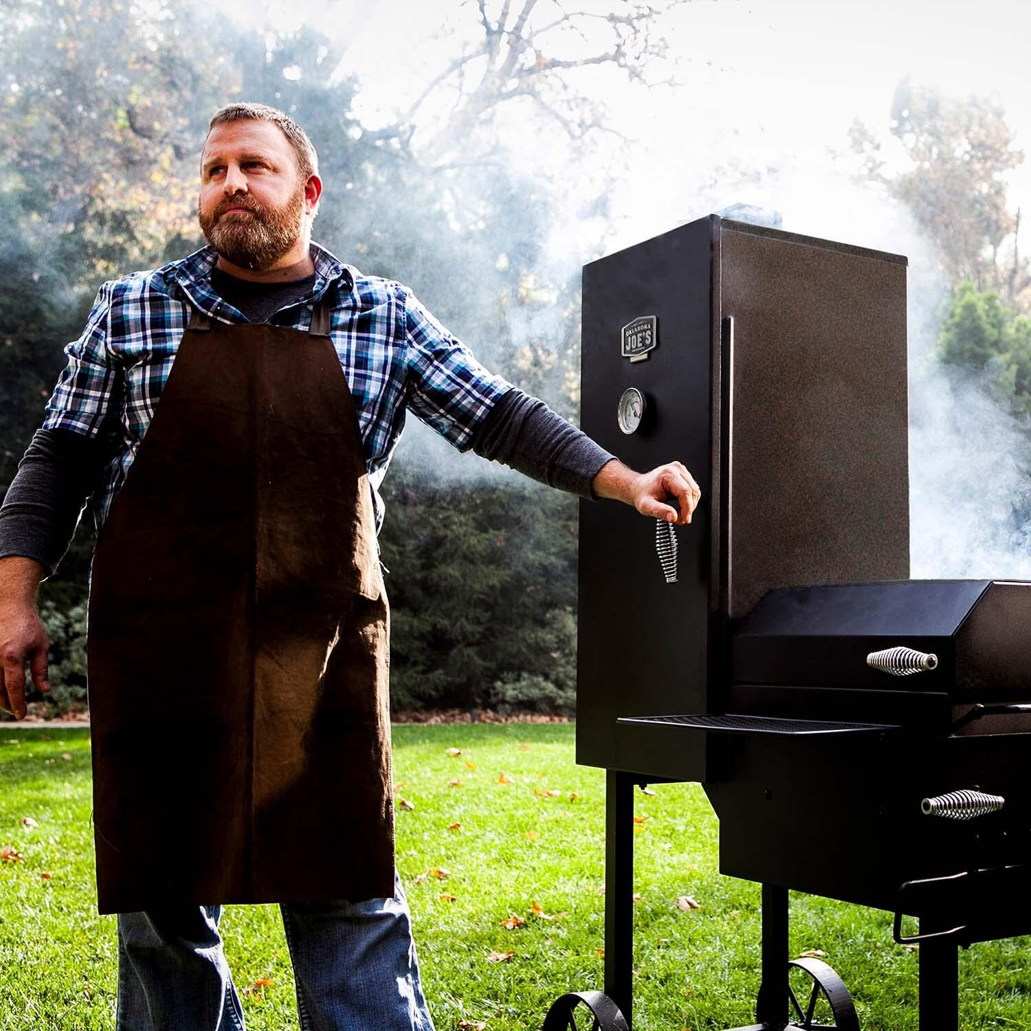 Oklahoma Joe's 16202020 Bandera Offset Smoker - Lifestyle thumbnail