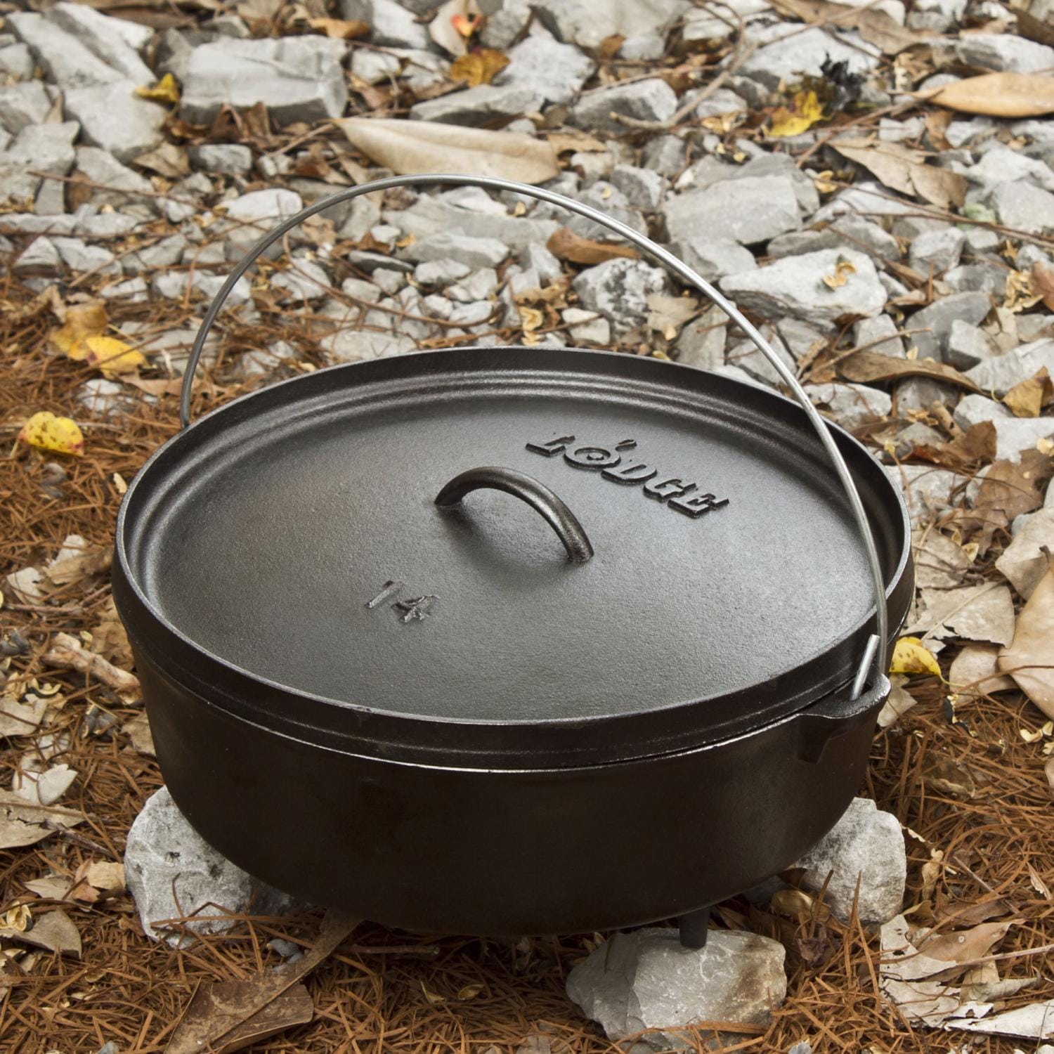 Lodge 6 Quart Seasoned Cast Iron Camping Dutch Oven L12CO3 BBQGuys