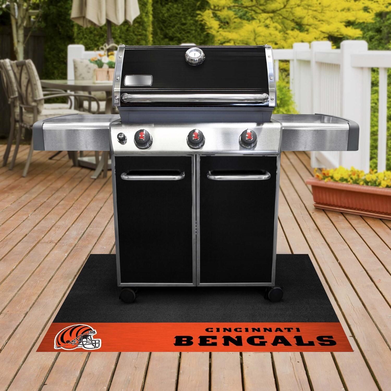 FANMATS 12180 Cincinnati Bengals Grill Mat - White Background