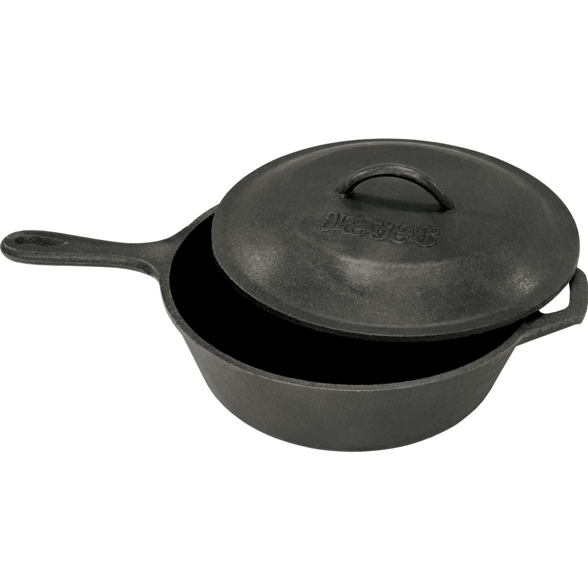 Bayou Classic 3 Quart Covered Cast Iron Skillet