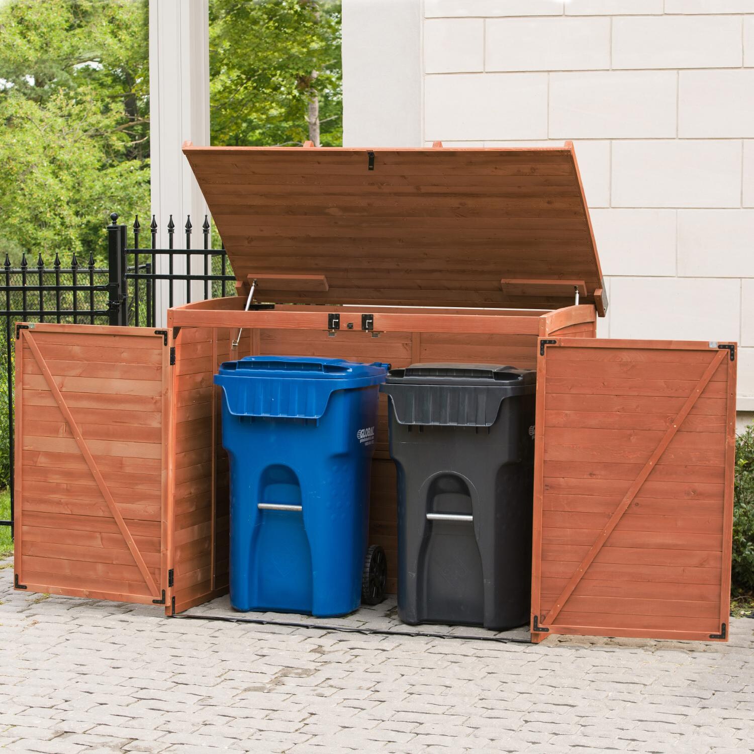 Leisure Season Horizontal Refuse 5 Ft. 5 In X 3 Ft. 2 In. Large Wood Storage Shed