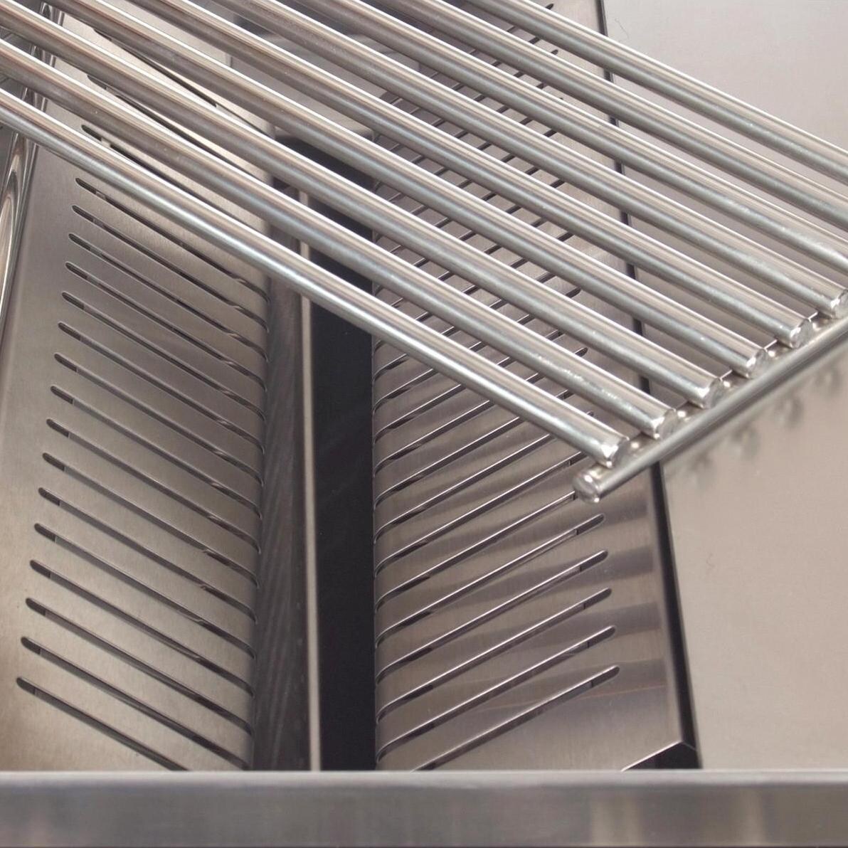 BeefEater Signature Premium 4 Burner Built-In Natural Gas Grill - Cooking Grids thumbnail