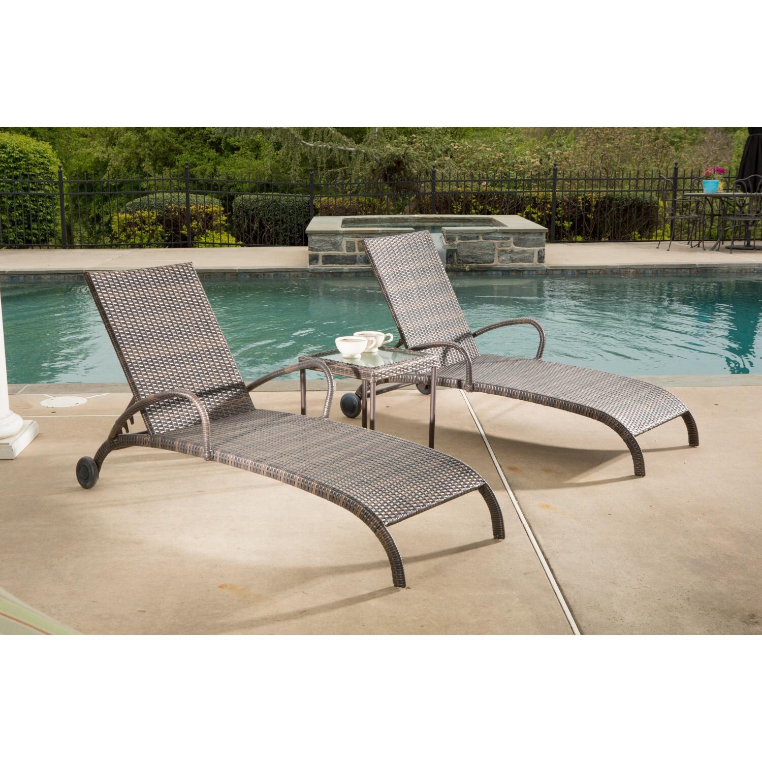 Alfresco Home Tutto 2-Person All Weather Wicker Chaise Lounge Set thumbnail