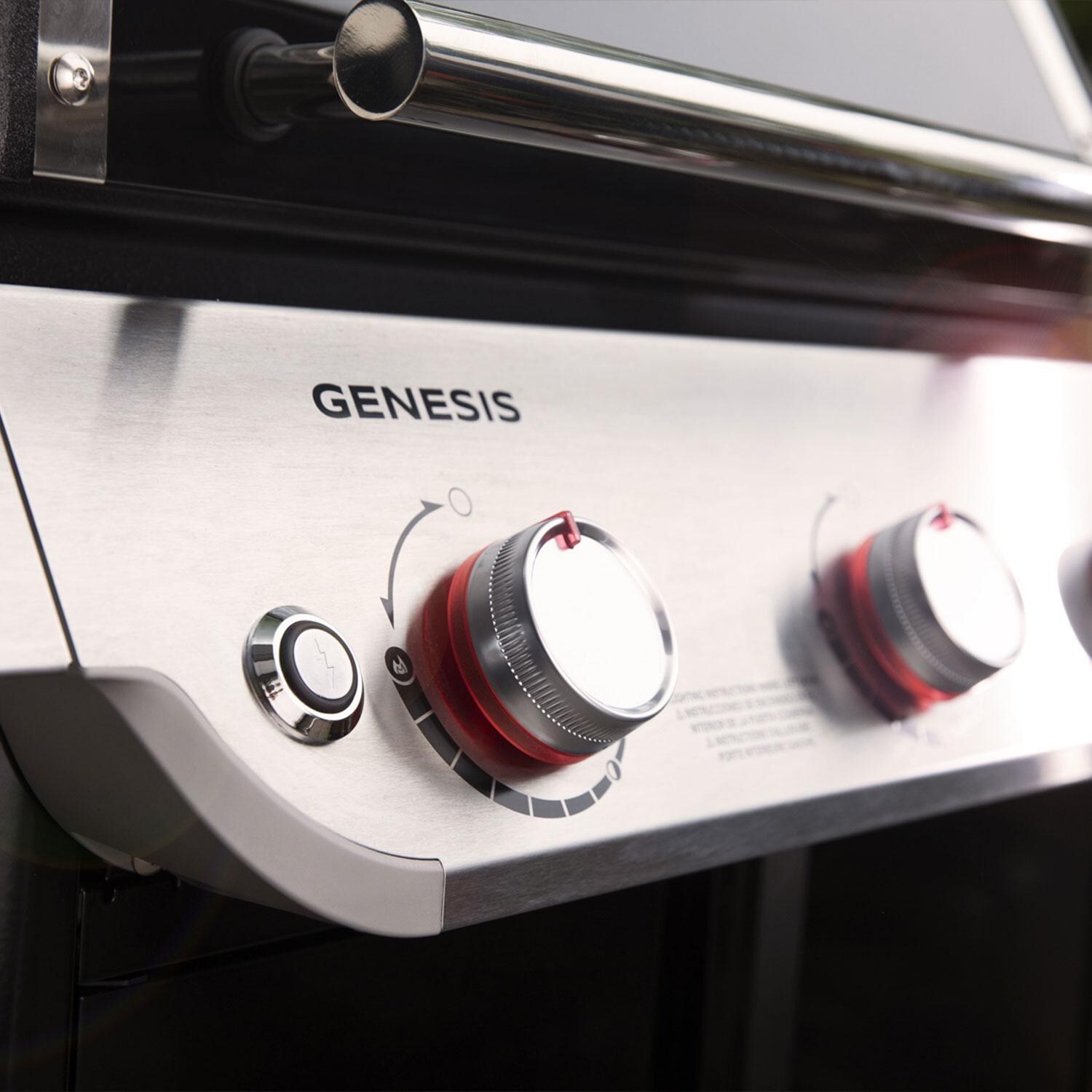 Weber GENESIS 1500011 E-315 Propane Grill - Black - Control Knob - Detail