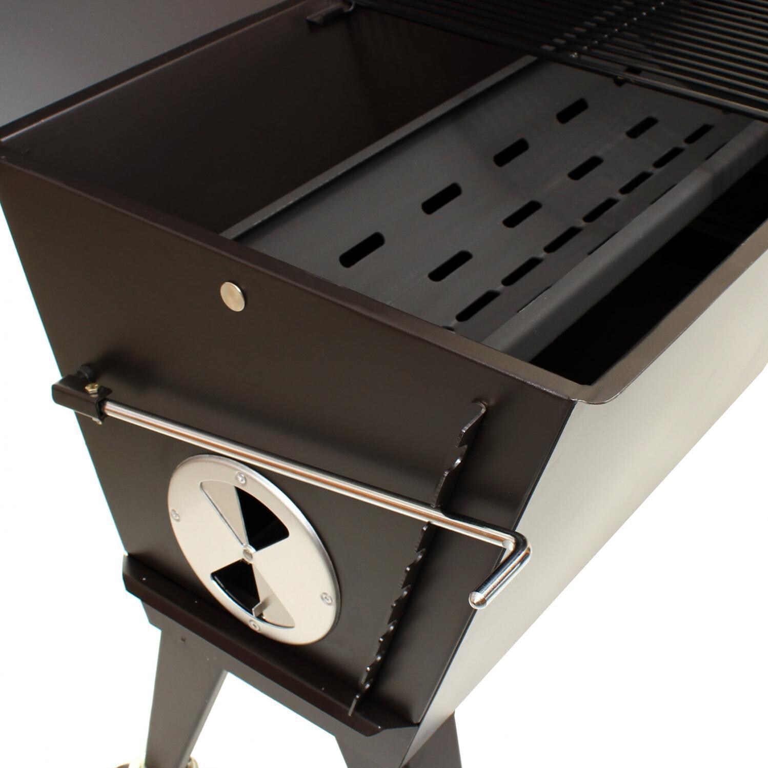 Cajun Grill Stretch BBQ Charcoal Grill - Interior View thumbnail