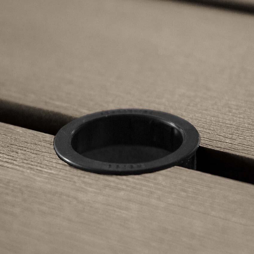 Lookwood 71 Inch Woodland Brown Polyresin Picnic Table By Lakeview Outdoor Designs - Umbrella Hole - Detail