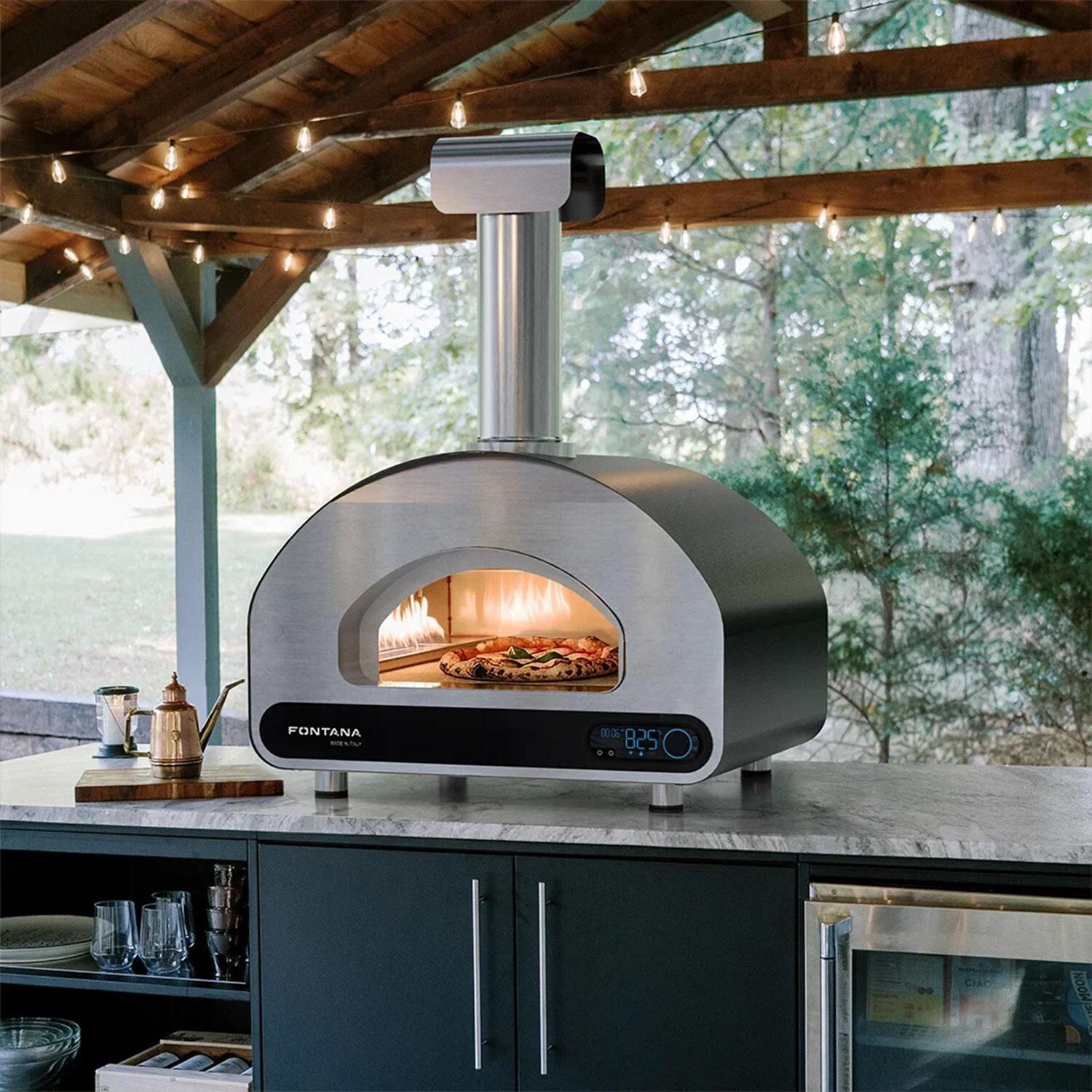 Fontana Forni FFVOLTA70-B Volta 70 Hybrid Smart Outdoor Oven - Black - Pizza Baking - Works w/ Wifi & Without Wifi - Lifestyle thumbnail