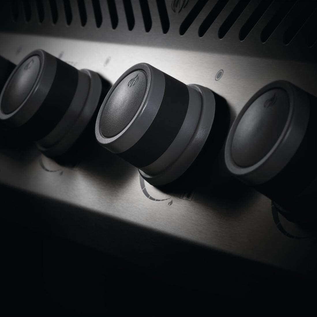 Napoleon RXT425PSS-1 Rogue XT 425 Propane Gas Grill - Stainless Steel - Burner Control Knob Detail thumbnail