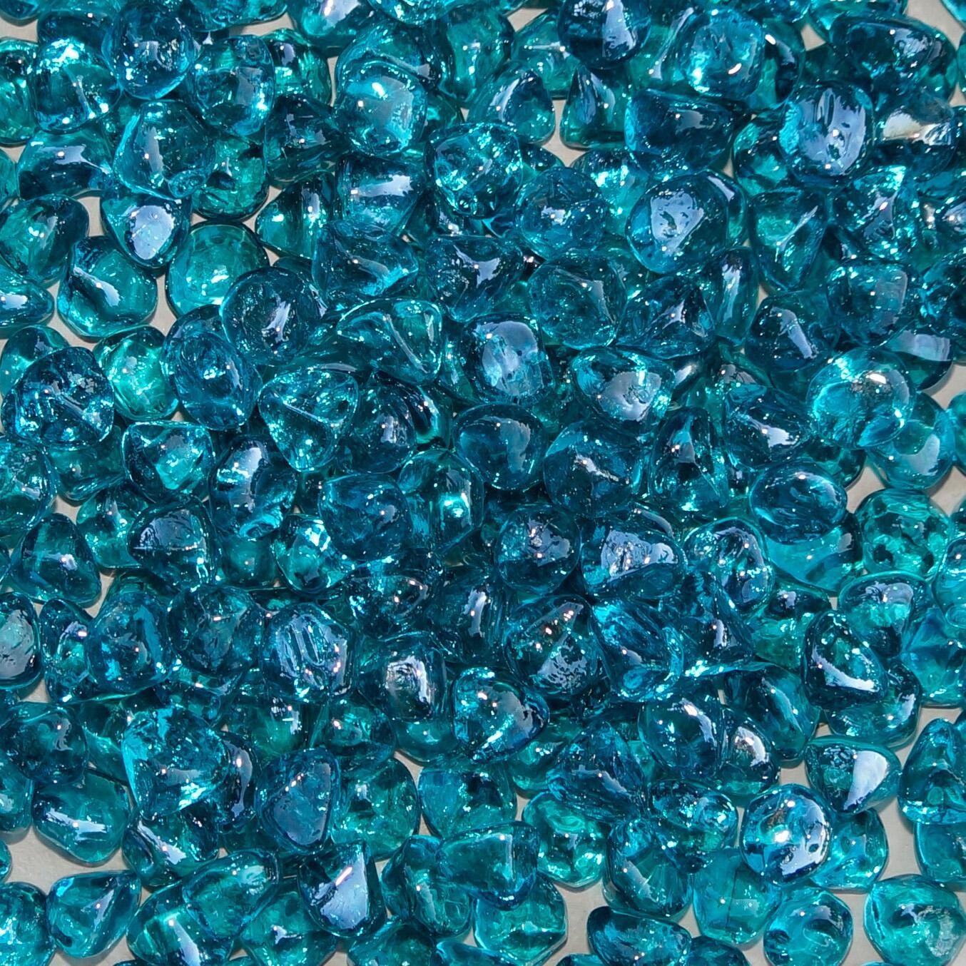 Darlee Nassau 5-Piece Patio Propane Fire Pit Conversation Set with Cushions and 47 Inch Round Fire Pit Chat Table and Fireglass - Fire Glass - Detail thumbnail