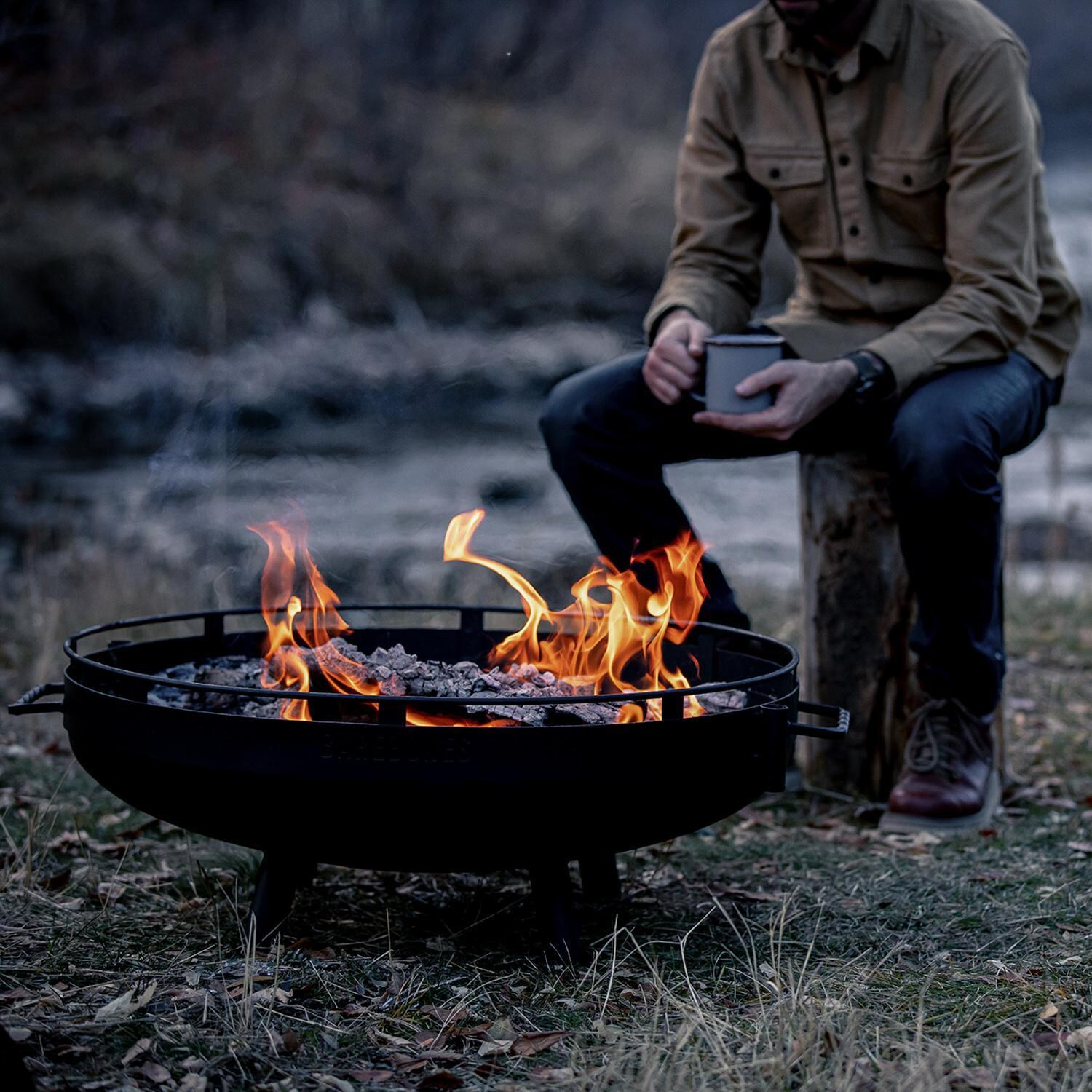 Barebones Living Cowboy 30-Inch Fire Pit Grill w/ Adjustable Grill 