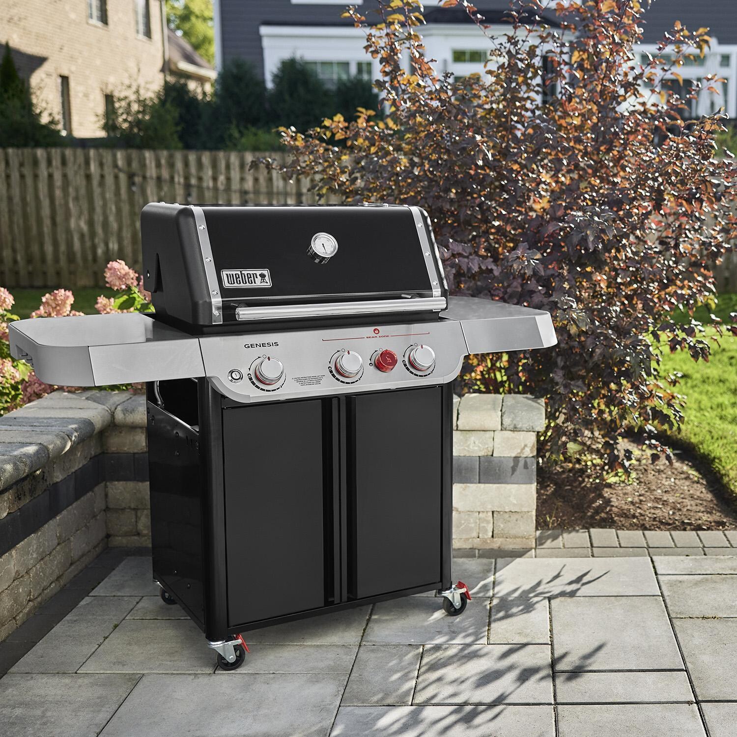 Weber 1500533 GENESIS E-325 Propane Gas Grill in Black - Lifestyle thumbnail