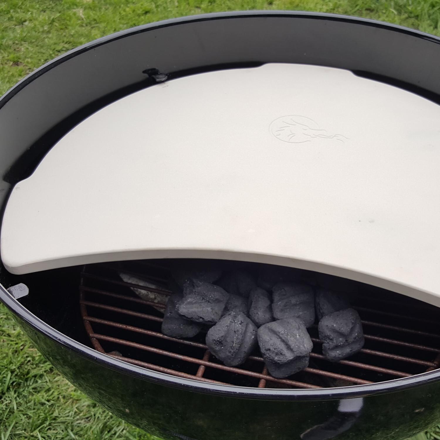 BBQ Dragon BBQD160 Heat-Deflecting Cooking and Smoking Stone for 22-Inch Kettle Grills - Installed thumbnail