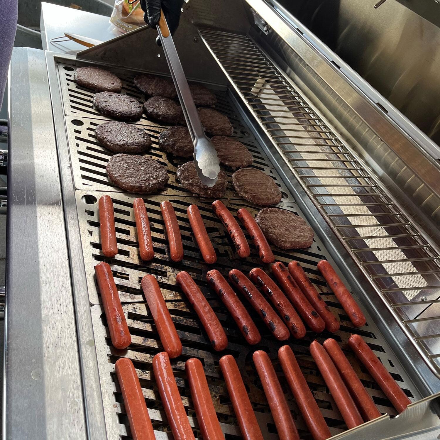 Wildfire Ranch Pro 42-in 304 SS Natural Gas Grill w/ Freestanding Cart - Grilled Hamburgers & Hot Dogs - Full View - Lifestyle thumbnail