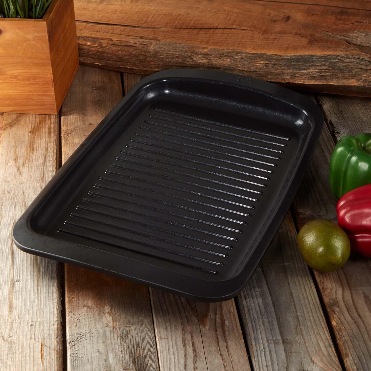 BergHOFF 12 3/4-in Leo Graphite Nonstick Recycled Cast Aluminum Teppanyaki Grill Plate - Lifestyle thumbnail