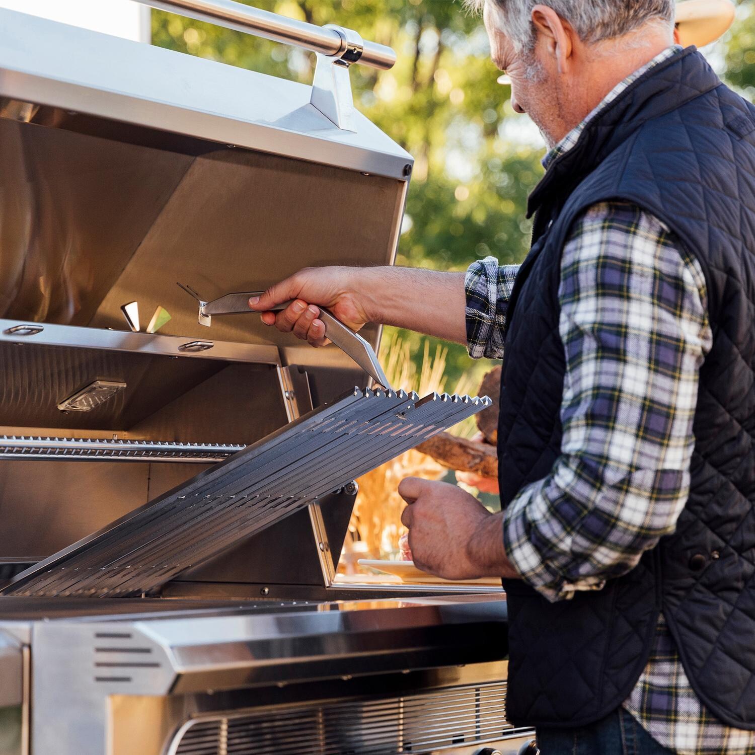 American Made Grills Muscle 36-Inch Freestanding Hybrid Grill, Liquid Propane