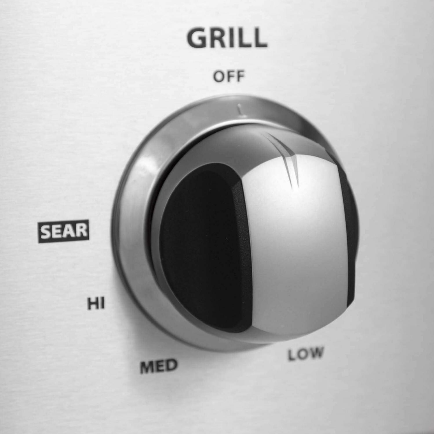 DCS BH1-30-L Series 7 30-in 2 Burner Built-In Natural Gas Grill w/ Integrated Smoker Box & Independent Burner - Burner Control Knob - Detail thumbnail