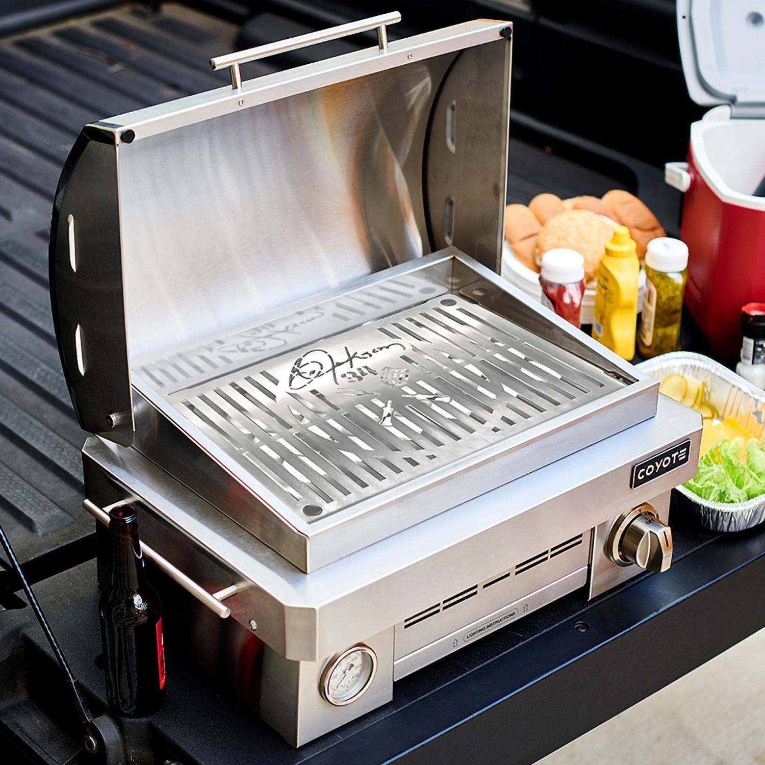 Coyote Portable Propane Gas Grill w/ Bo Jackson Signature Grates - C1PORTlPBO