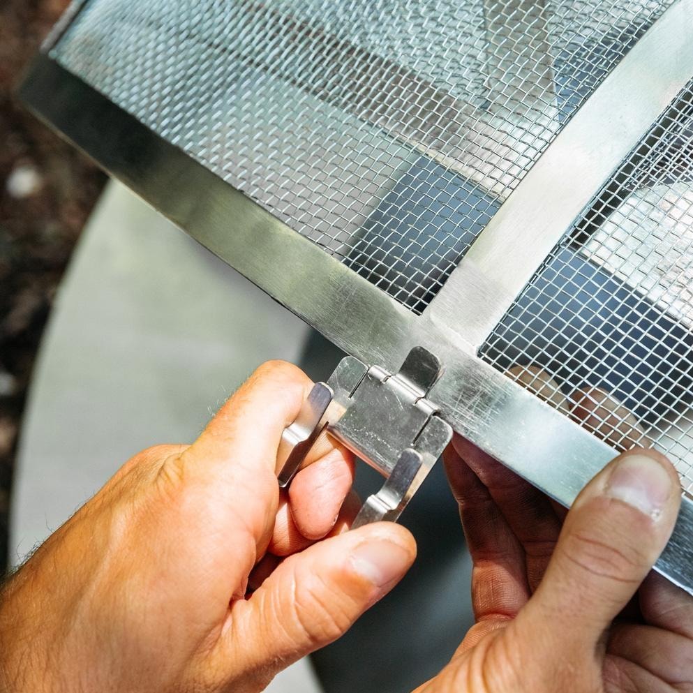 X Series 30 Inch Stainless Steel Spark Screen By Breeo BBQGuys