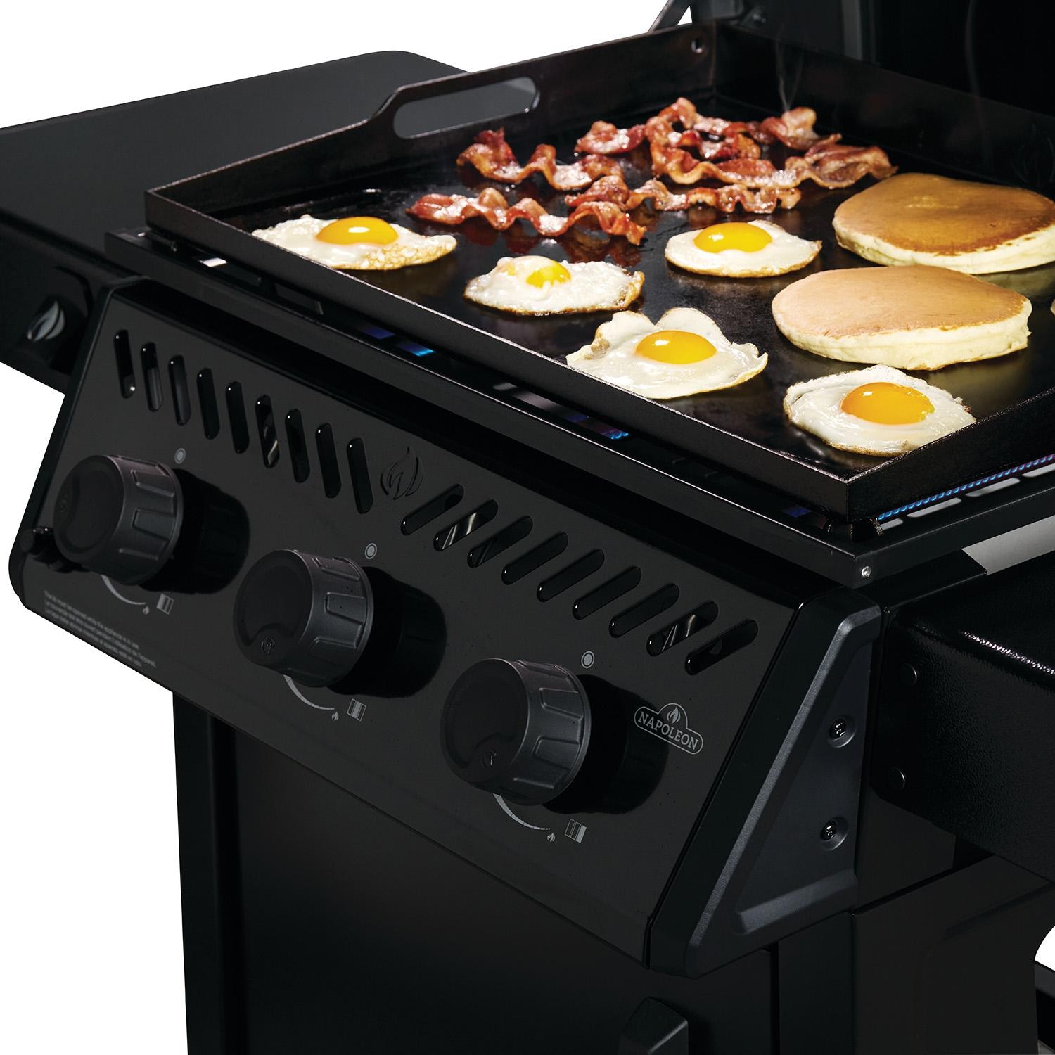 Napoleon Freestyle 24-in 3 Burner Natural Gas Griddle - F24DFTNK : BBQGuys