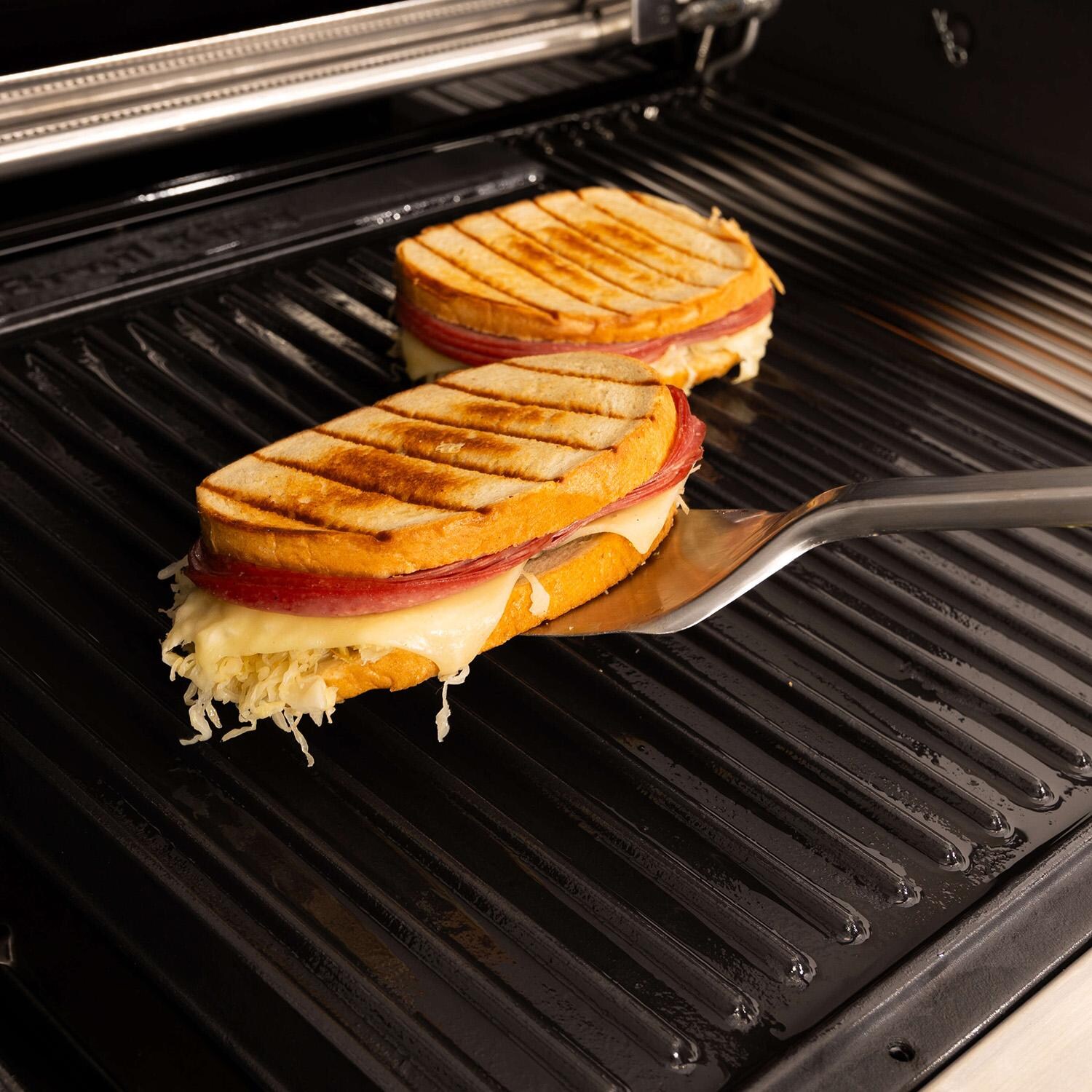 Broil King Porcelain Imperial/ Regal Plancha - 11339 - Cooking Grilled Cheese - Lifestyle thumbnail