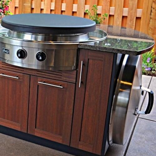 Evo Lid Wall Mounting Brackets In Use thumbnail