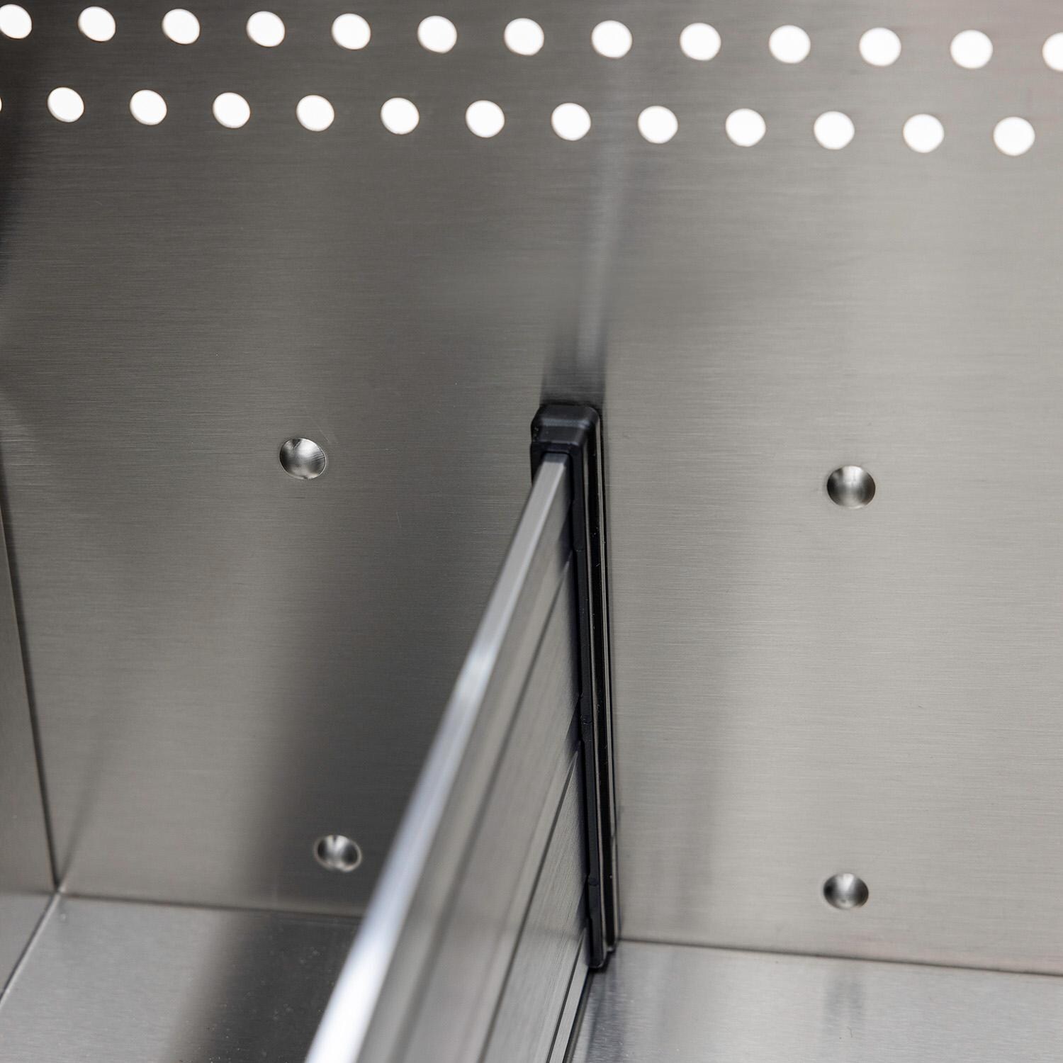 Blaze BLZ-SSRF-DBDR5.1 - 5.1 Cu. Ft. Outdoor Rated Stainless Steel Double Drawer Refrigerator - Divider - Detail thumbnail