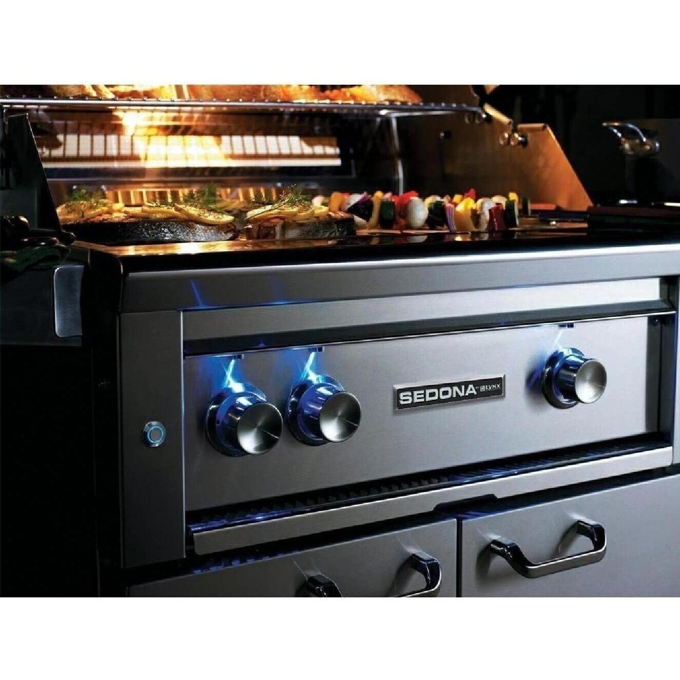 Lynx L501PS-NG Sedona 30 Inch Built-In Natural Gas Grill w/ One ProSear & One SS Tube Burner - Control Knobs Illuminated With Blue LEDs - Detail thumbnail