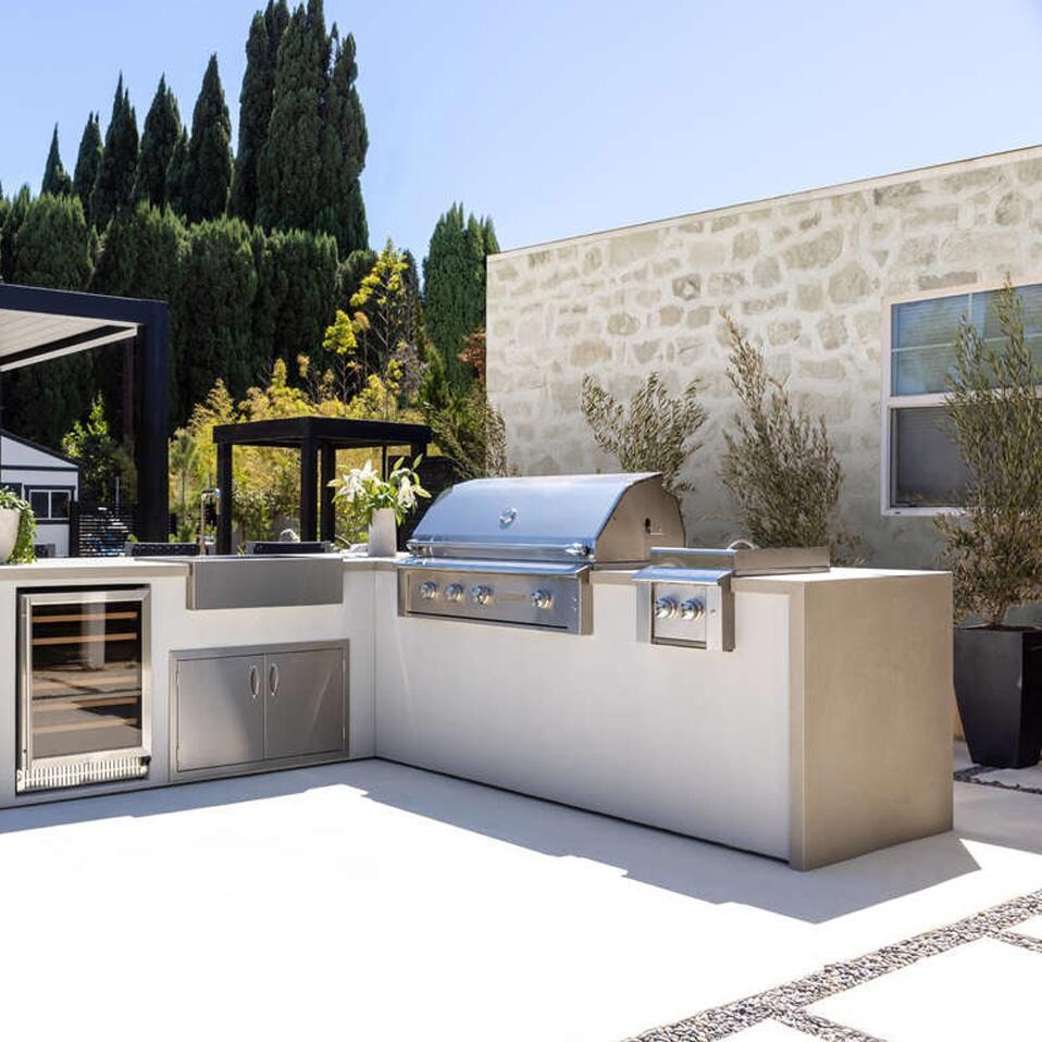 Alturi ALT36T-LP 36-in Built-In Propane Grill - Installed Grill - Lifestyle thumbnail