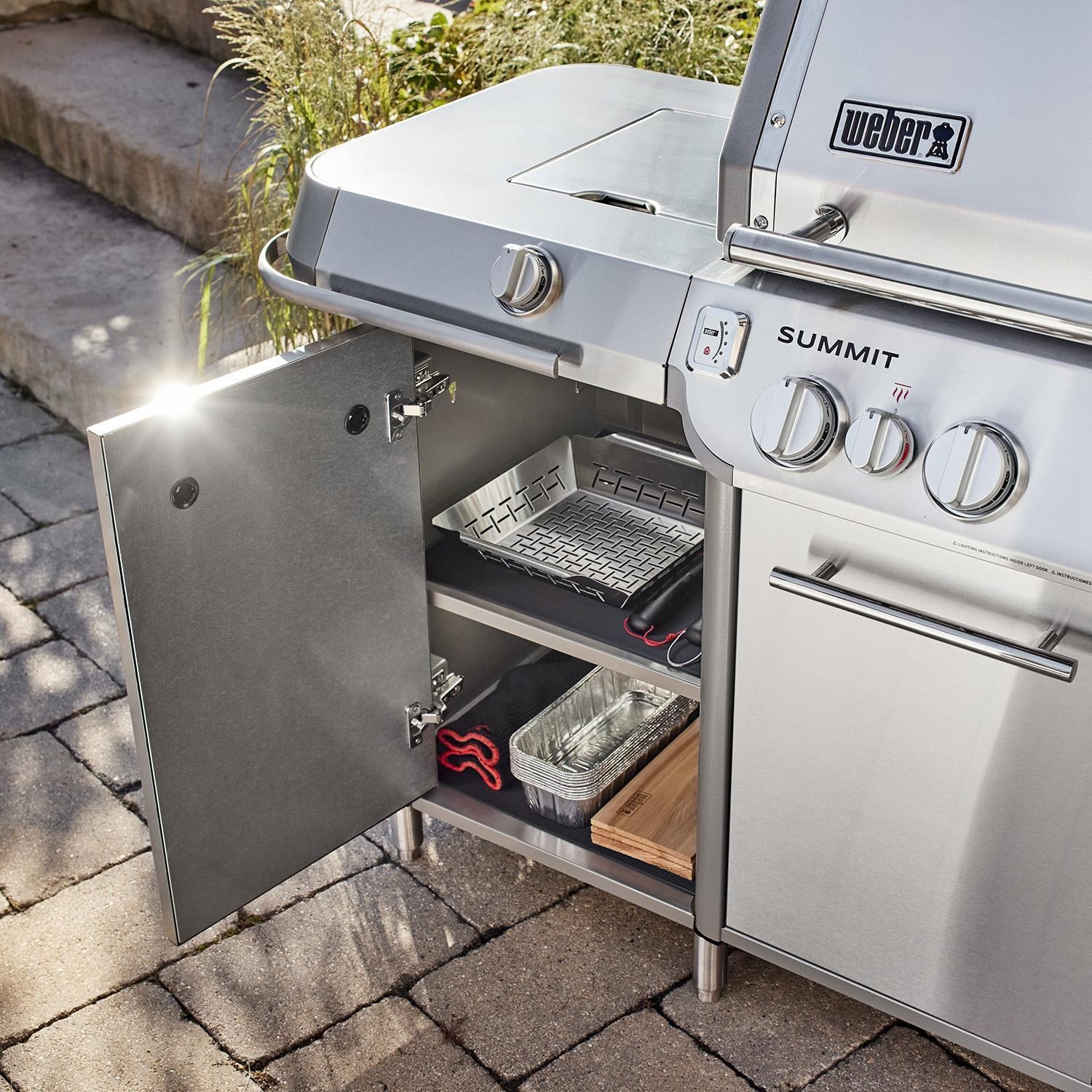 Weber 1500091 Summit GC38 S Propane Gas Grill Center - Stainless Steel - Storage - Detail thumbnail
