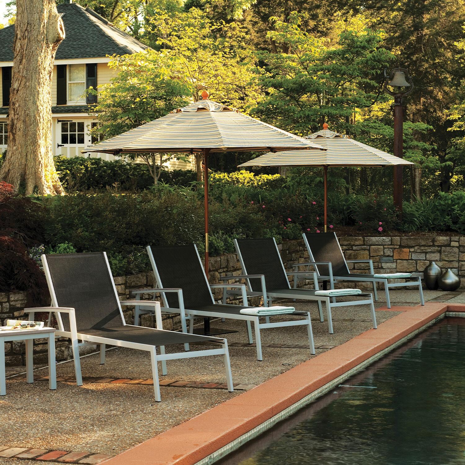 Travira 8 Pc Powder-Coated Aluminum Chaise Lounge Set in Black/Vintage/Flint By Oxford Garden