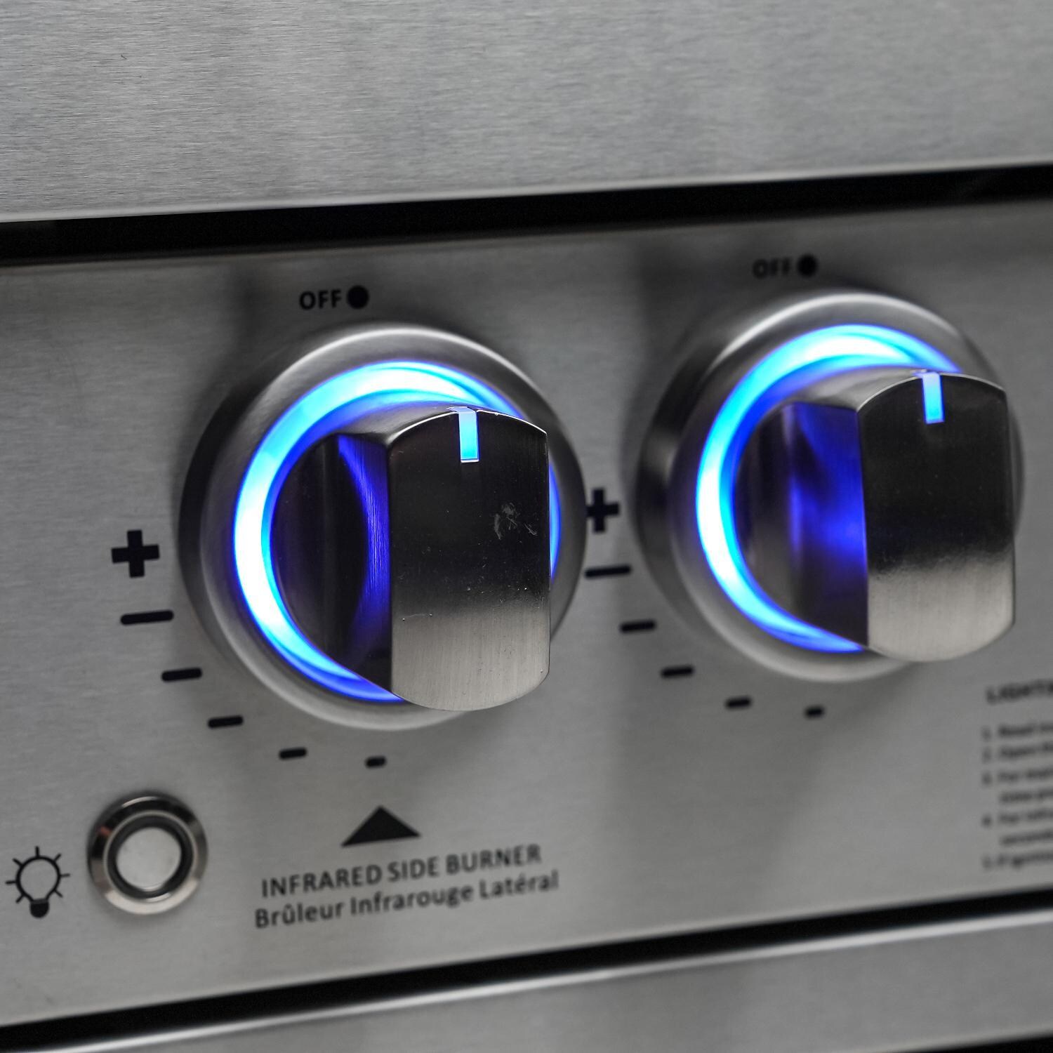 Mont Alpi MAi400-D90KEGBEV 400 Deluxe Propane Island W/ 90 Degree Corner, Kegerator & Beverage Center - Burner Control - Detail