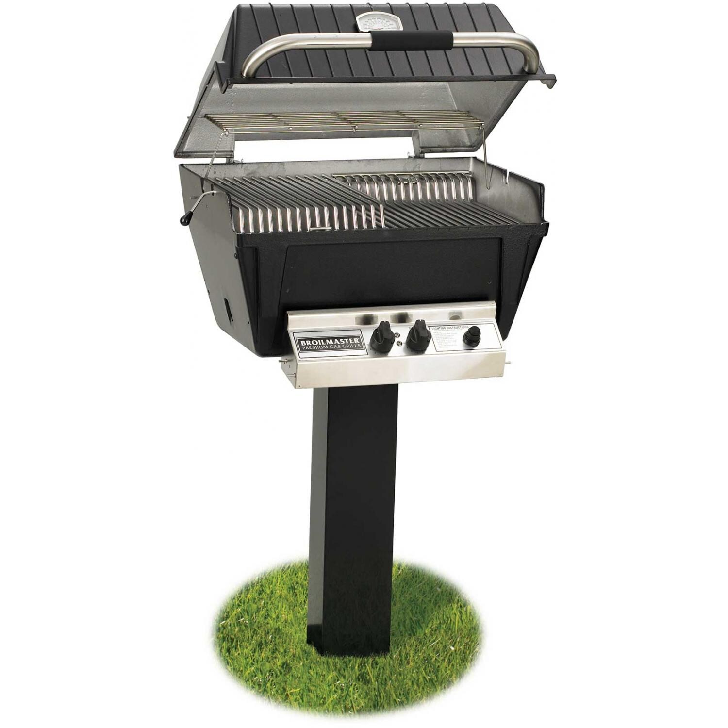 Broilmaster P4XFN Premium Natural Gas Grill On Black InGround Post