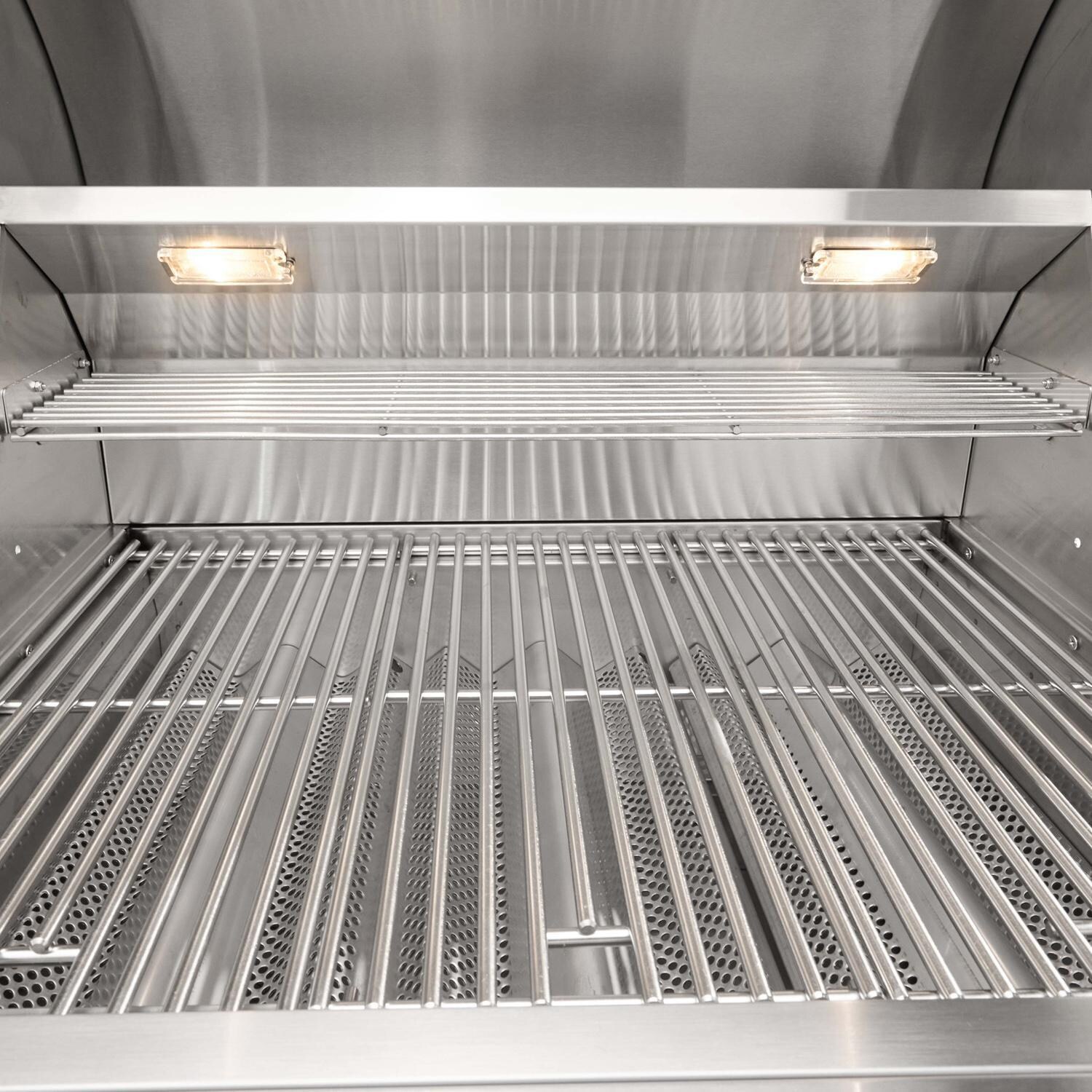 Coyote Key 6 Ft Outdoor Kitchen Island w/ C-Series 30-in 3-Burner Built-In Natural Gas Grill, Insulated Jacket, Refrigerator & Access Door - Interior - Detail thumbnail