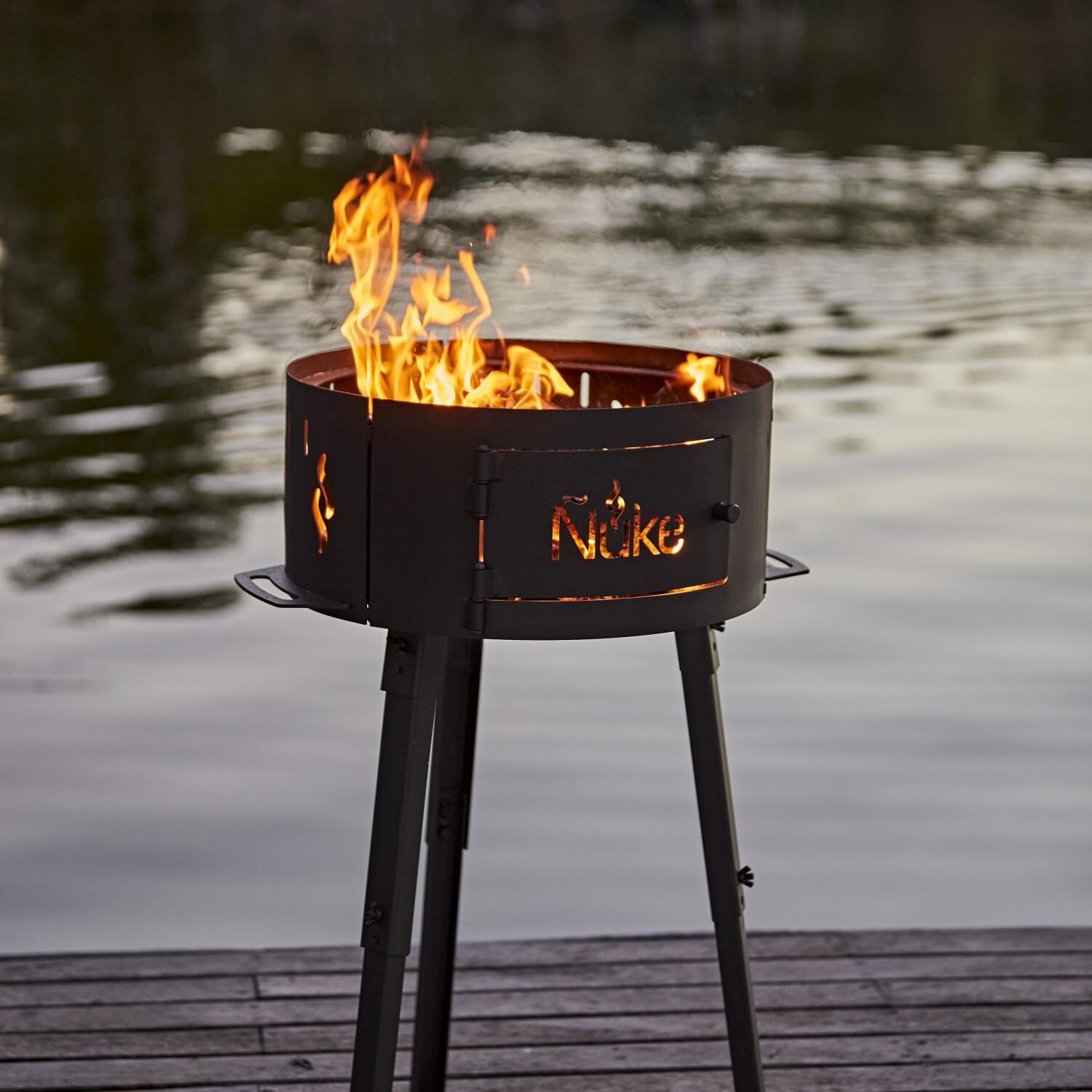 Nuke 20-Inch Charcoal Portable Cowboy Grill - MALEVO