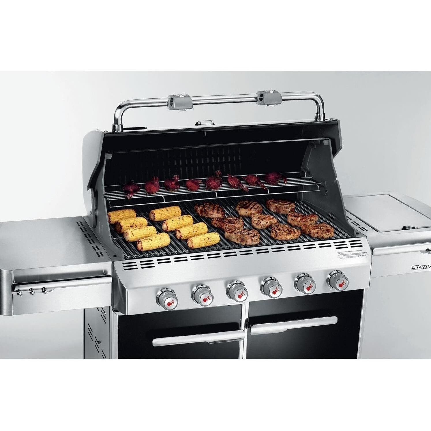 Weber Summit S-620 - Open View (Shown on Black Model) thumbnail