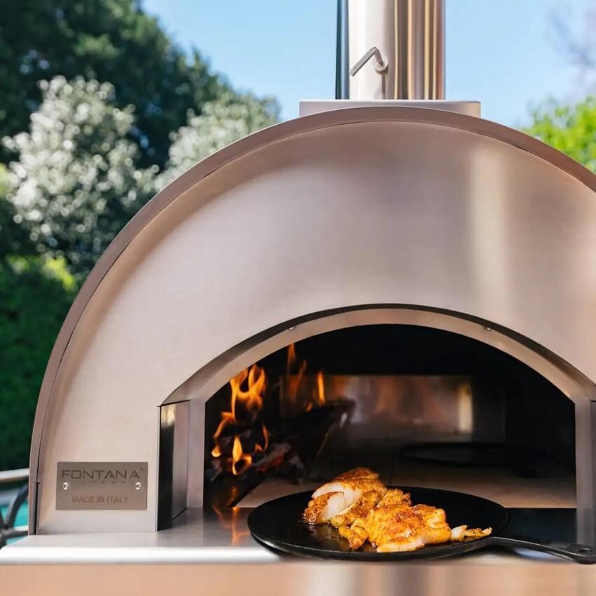 Fontana Forni FTMAR-R Margherita Wood-Fired - Red - Made in Italy - Lifestyle thumbnail