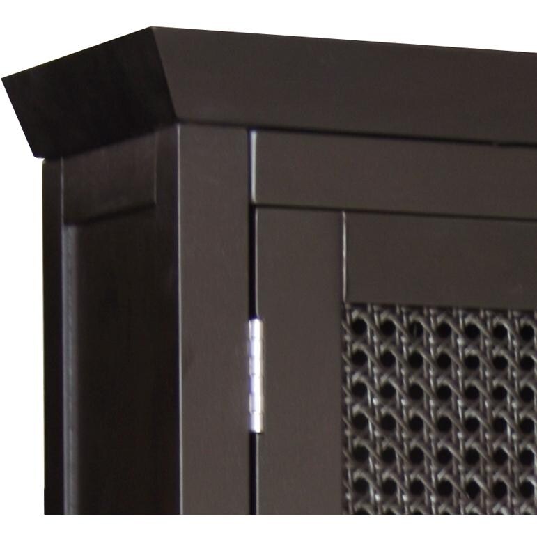 Upper Cabinet Detail