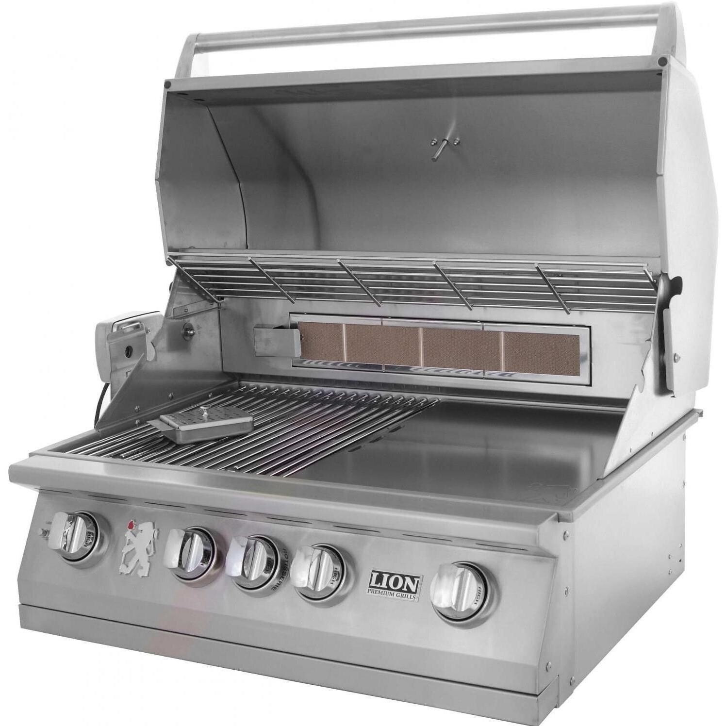 Lion Advanced Q 7 Piece BBQ Island With Lion L75000 32-Inch Natural Gas Grill - Interior View thumbnail