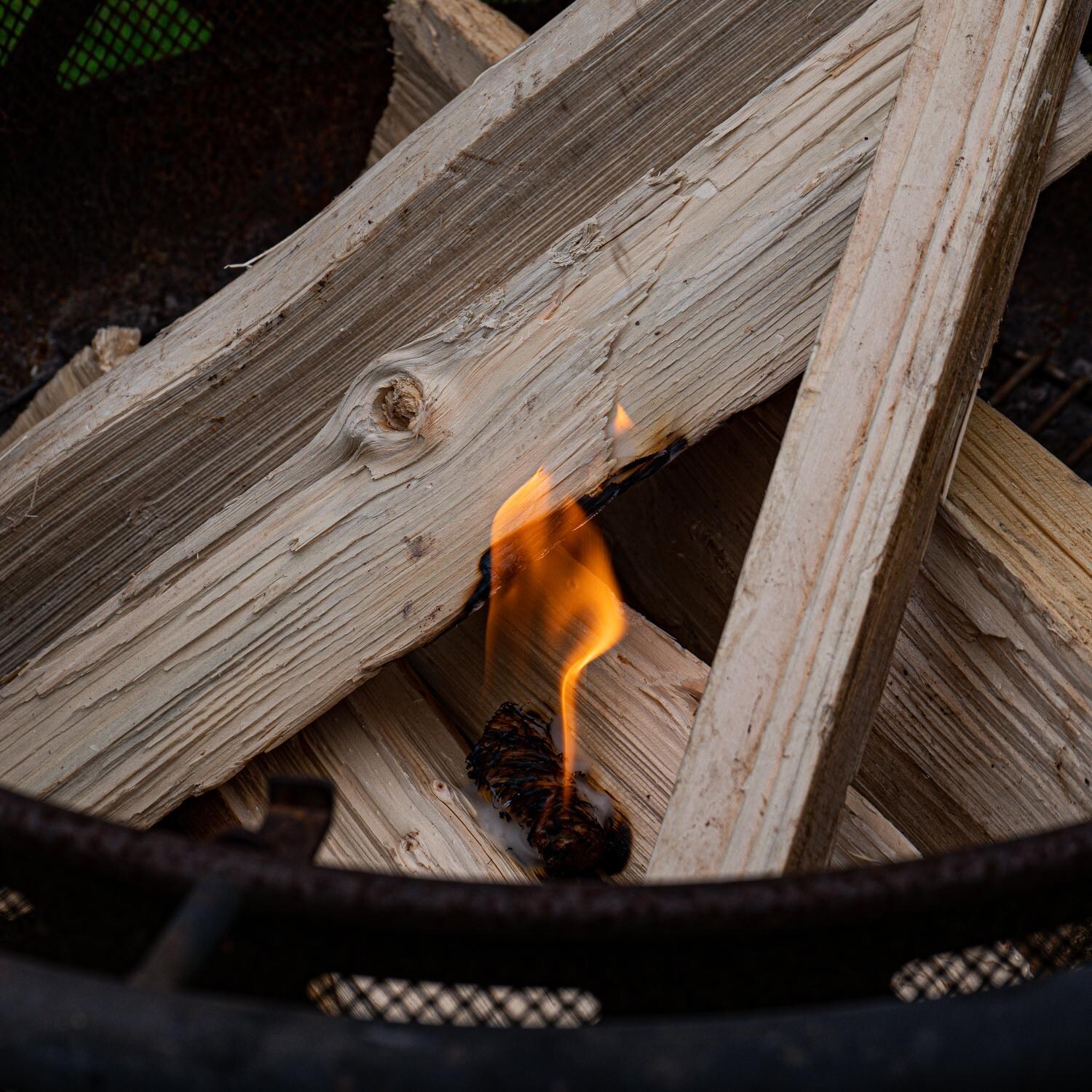 BBQ Dragon BBQD371 Dragon Egg Fire Starters - In Use thumbnail