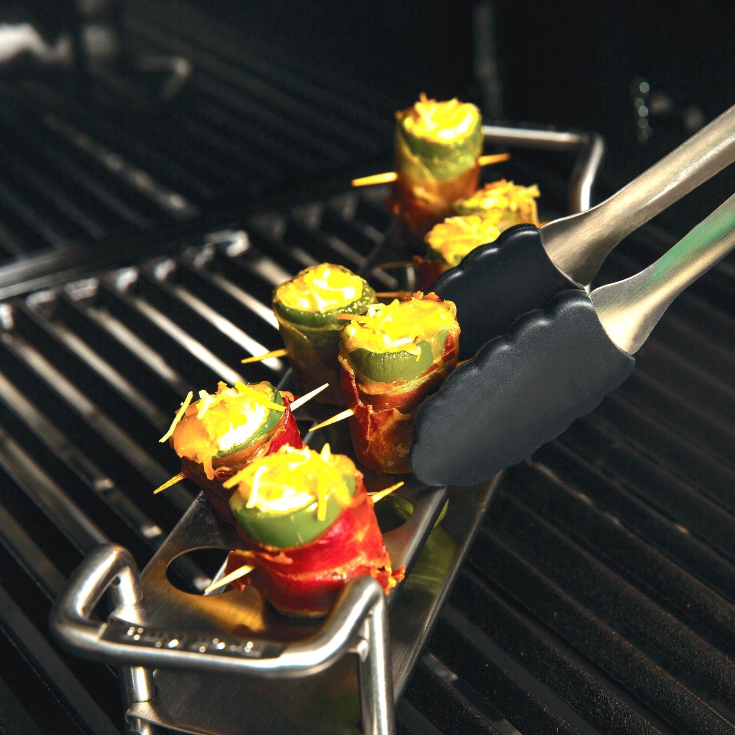 Broil King 15 X 3-Inch Stainless Steel Pepper Roaster Grilling Rack ...