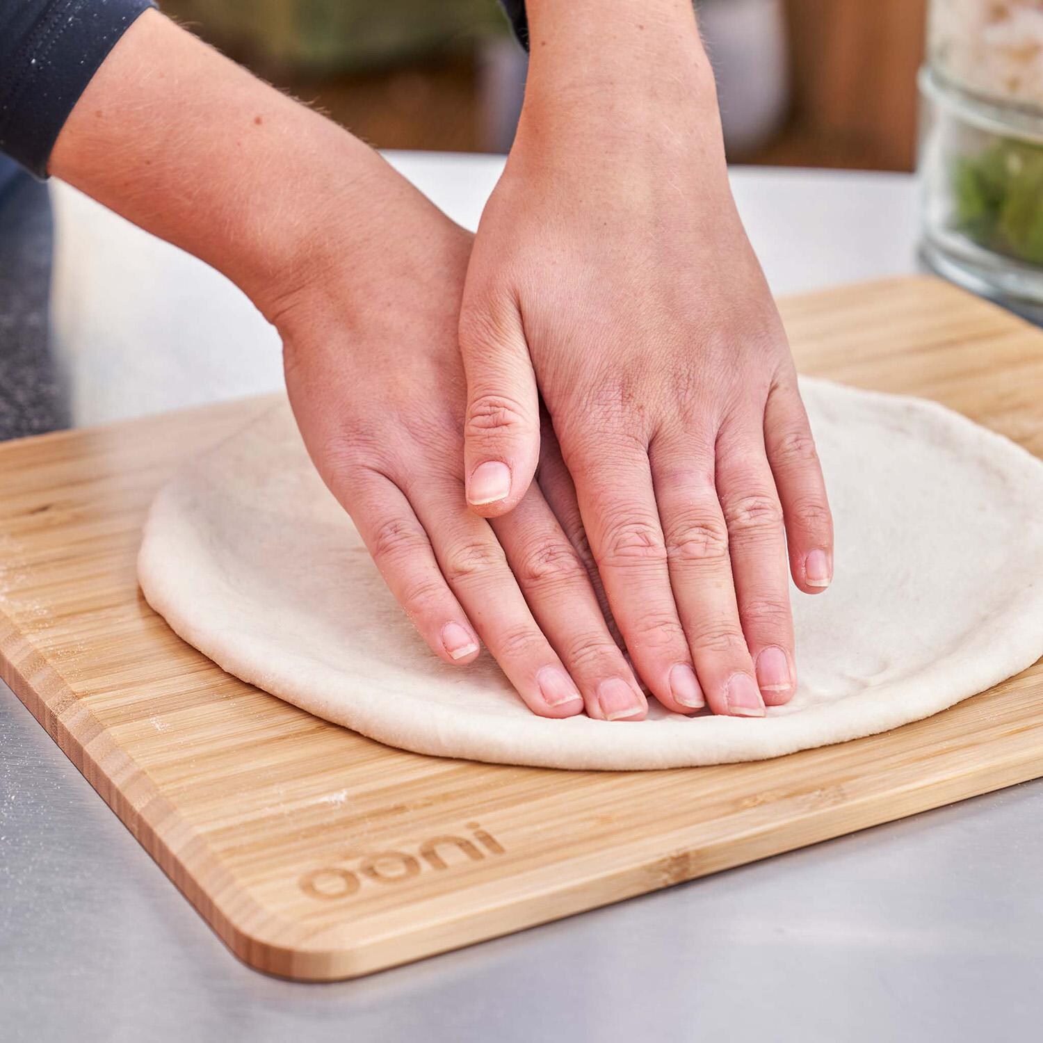 Ooni UU-P24F00 Pizza Prep Lid - Stretching Dough thumbnail