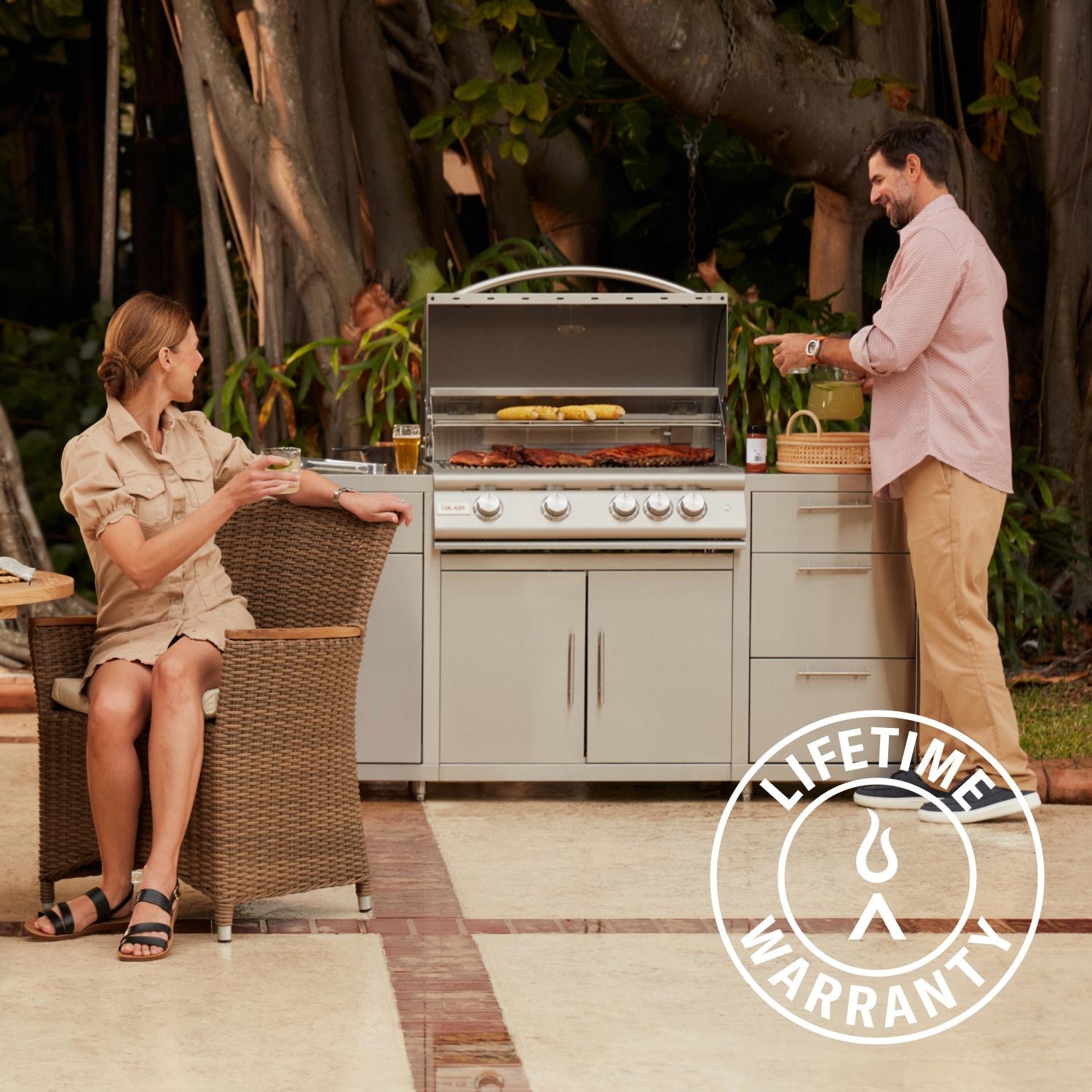 Blaze BLZ-4LTE3-LP Built-In Propane Grill - Lifetime Warranty - Detail thumbnail